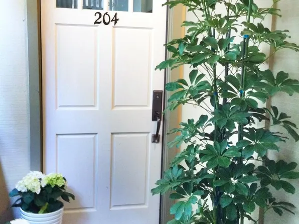 204 Glen Dr, Sausalito, CA 94965
