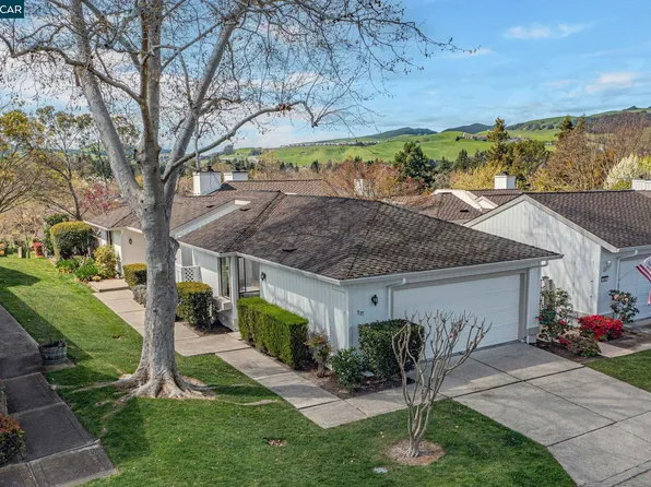 537 Rolling Hills Ln, Danville, CA 94526