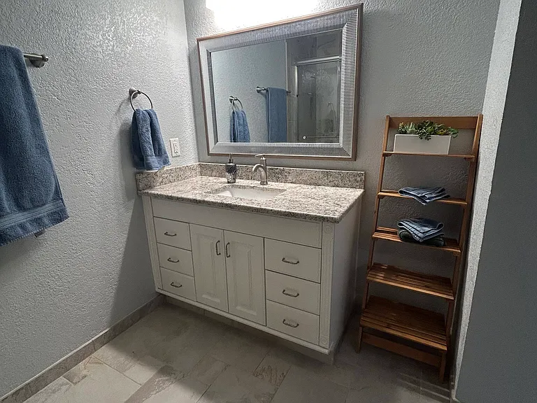 13113 Meadow Ln — Photo 41