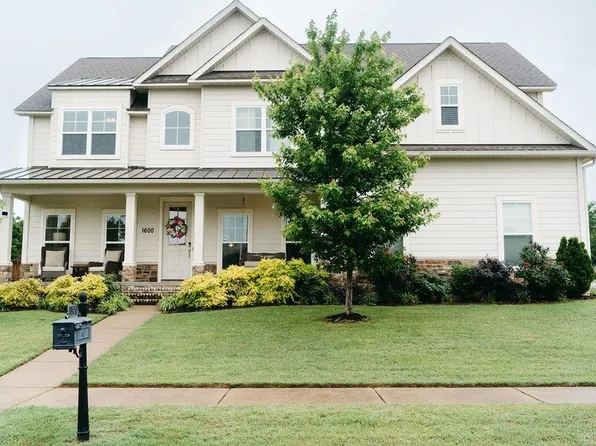 1600 Winterbrook Dr, Conway, AR 72034