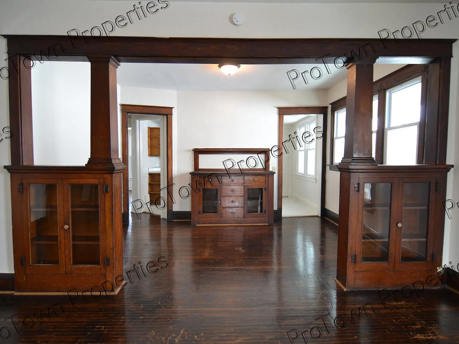 2 bed, 1.0 bath, 1092 sqft, $1,125 — Photo 4