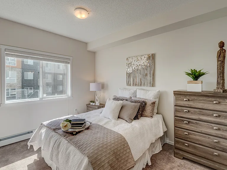 73 Skyview Point Cres NE — Photo 160