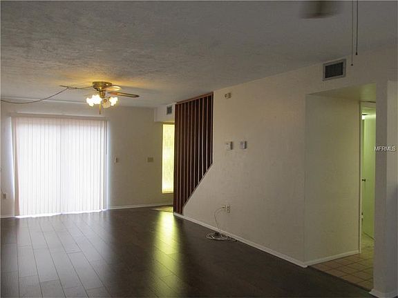 5th image of 1836 Crystal Lake Dr #115