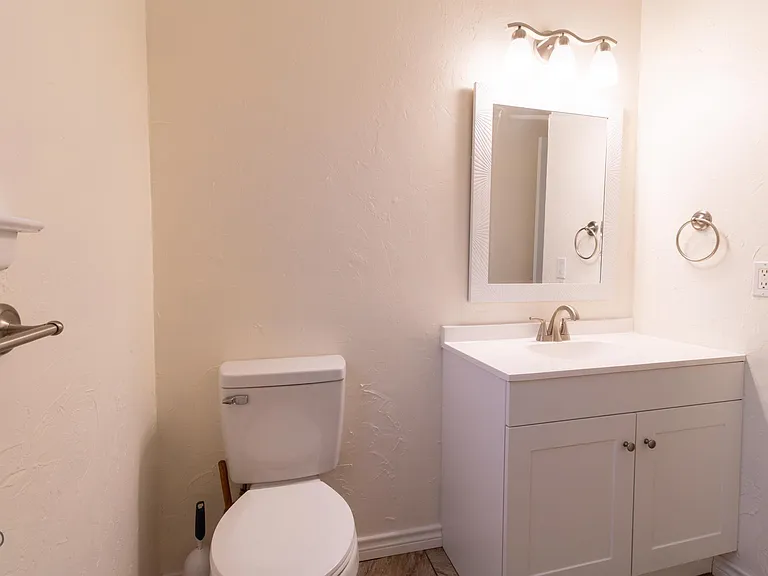 1020 Foley Ave — Photo 20