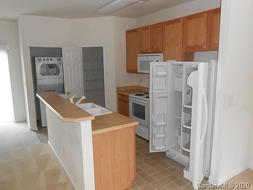 1st image of 8745 Wandering Creek Way