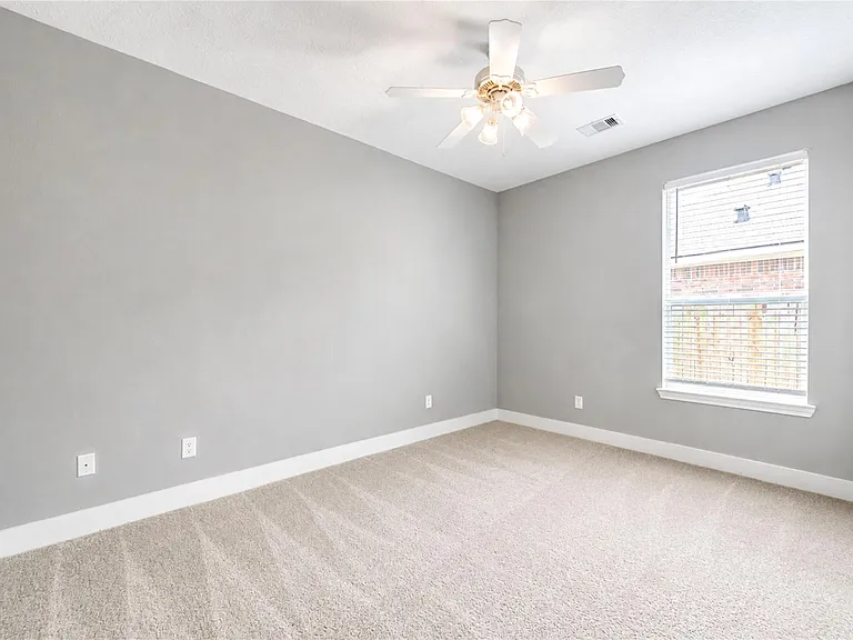22027 Field Green Dr — Photo 14
