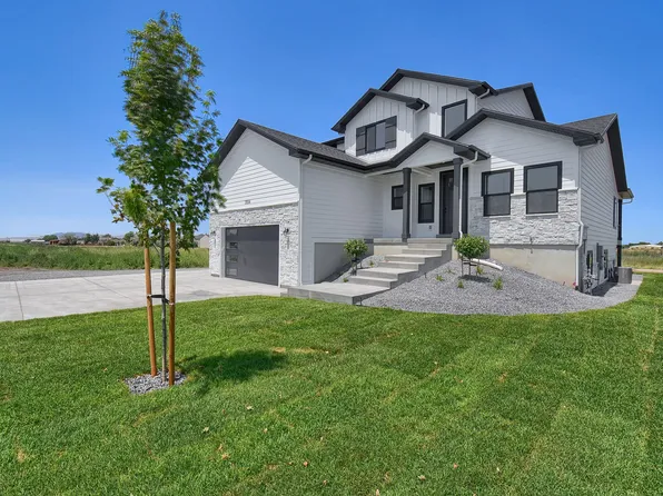 Edgeworth Plan, Pick Your Lot - Smiling H Ranch | OLO Builders