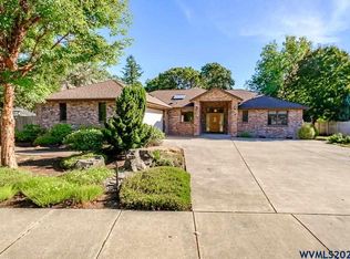 4876 NW Elmwood Dr, Corvallis, OR