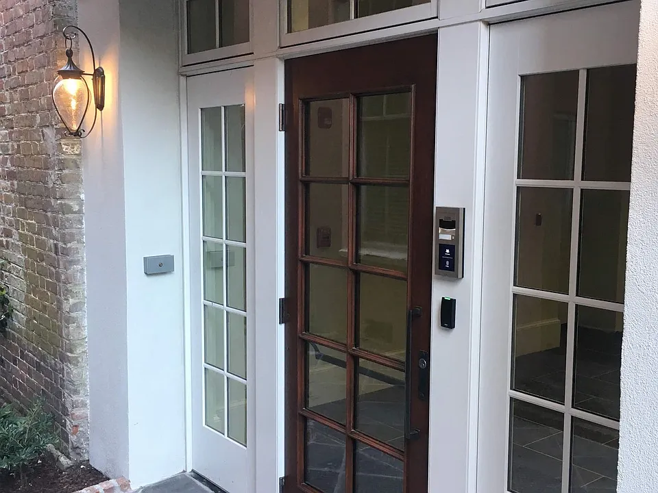 28 Broad St
