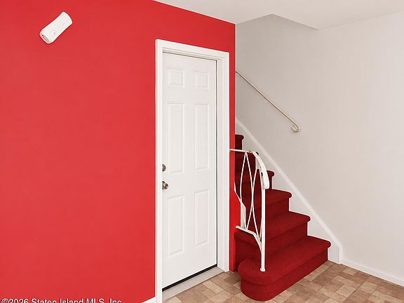 3rd image of 76 Jules Dr Floor 2