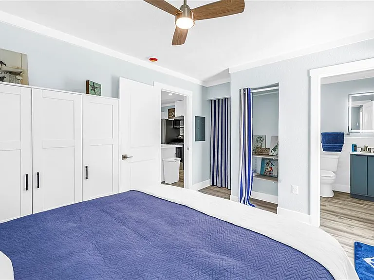6892 Gulf Winds Dr #2 — Photo 17