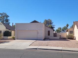 1622 N Comanche Dr, Chandler, AZ 85224