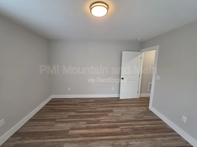 339 Hazel Mill Rd — Photo 43