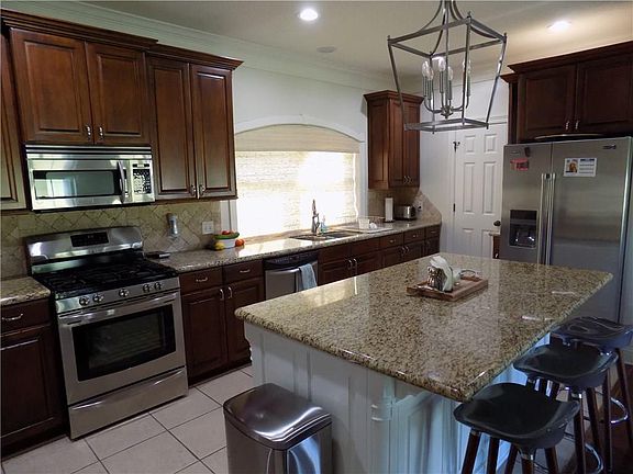 5th image of 4191 Primrose Dr