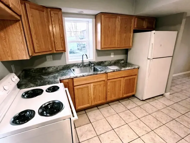 3622 Douglas Ave — Photo 6