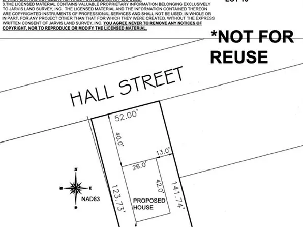 9 Hall Rd, Webster, MA 01570