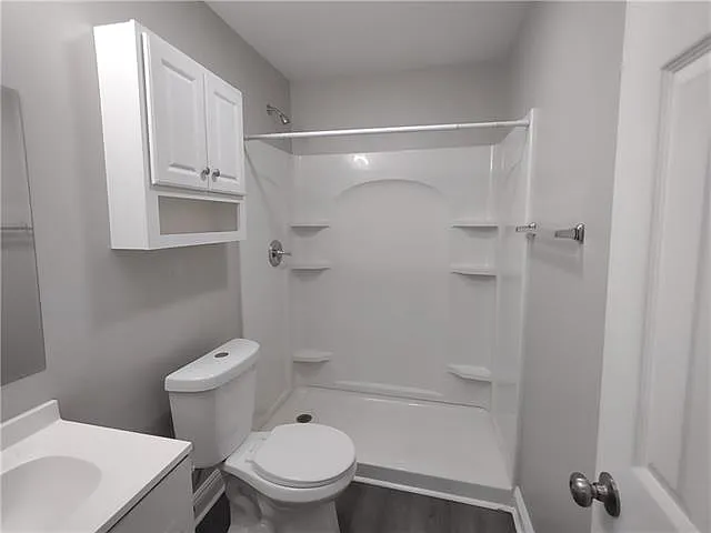 1 bed, 1.0 bath, 493 sqft, $1,050 — Photo 4