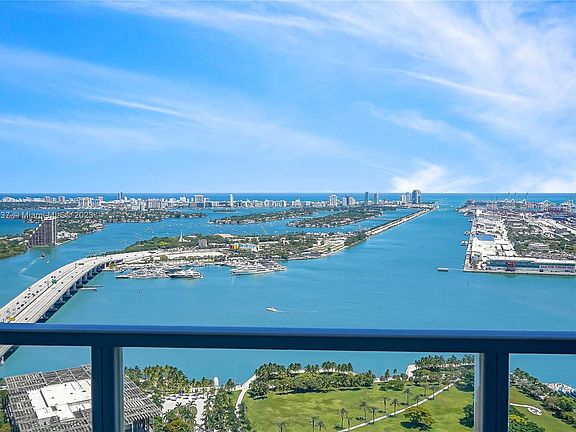 4th image of 1100 Biscayne Blvd Unit 4803