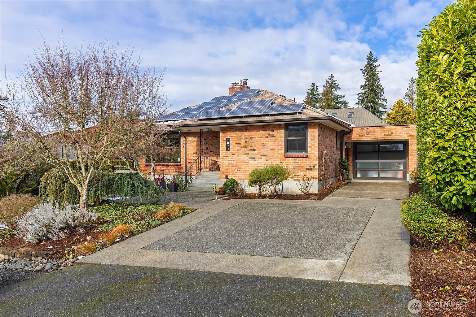 1022 NW 177th Place photo 1