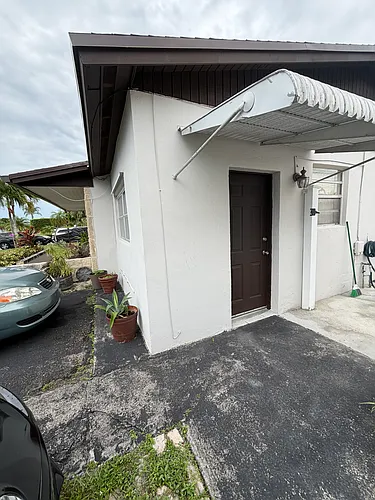 12510 SW 33rd St Photo 1