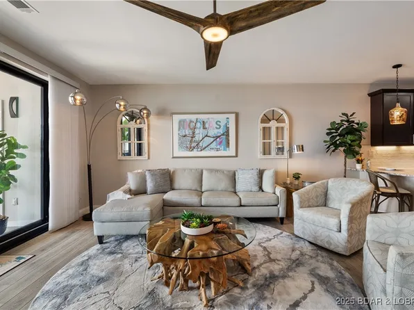 166 Captiva Dr #6D, Sunrise Beach, MO 65079