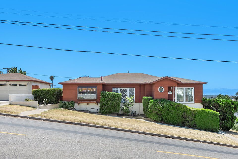 1st image of 12224 Palms Blvd