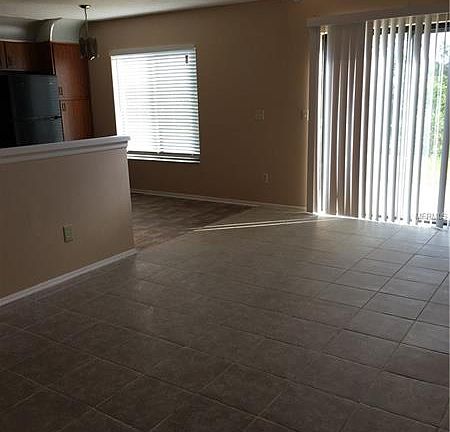 3rd image of 6224 Misson Dr #1