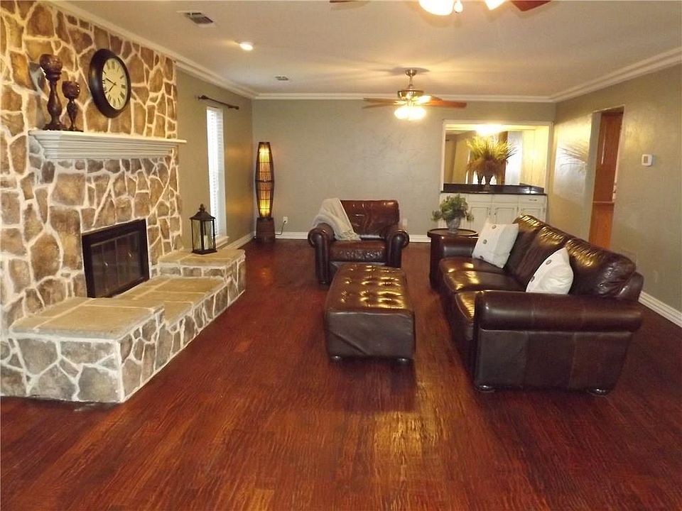 1st image of 173 Meadow Knoll Dr