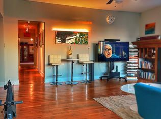 4600 N Dover St #4601-3, Chicago, IL 60640