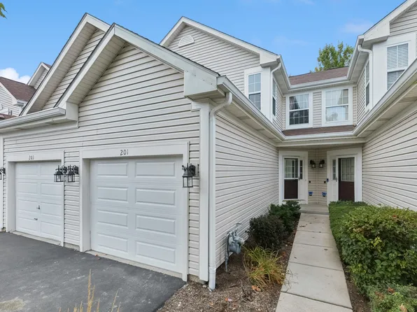 201 Northlight Passe, Lake In The Hills, IL 60156