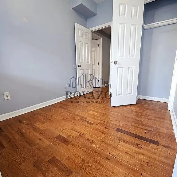 300-301 Lyons Ave #6AA — Photo 10