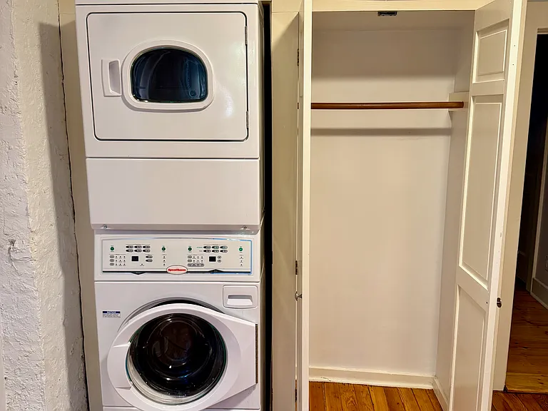 20 Grove St #1 — Photo 9