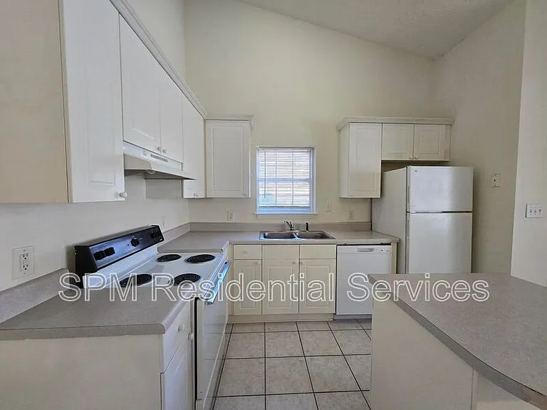 4210 Lake Ave #122 — Photo 6