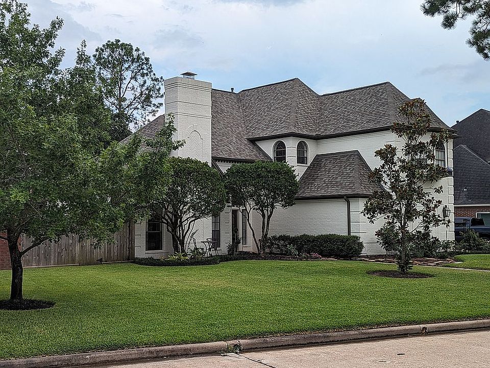 1st image of 13319 Tropicana Dr