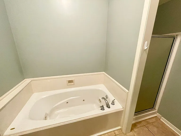 117 Kenzie Dr — Photo 12