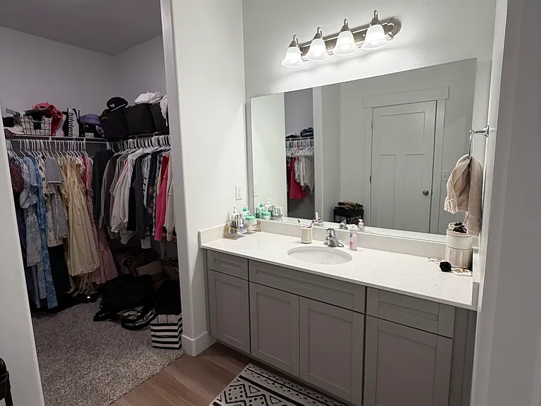 884 N Van Dyne Dr #203 — Photo 11