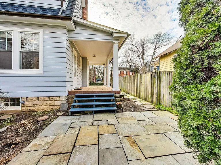 4509 Highland Ave — Photo 48