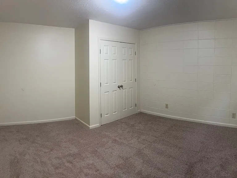 333 Audubon Dr — Photo 7