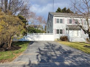 11 Highland View Ave, Winchester, MA 01890