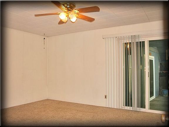 5th image of 5201 Loch Leven Dr