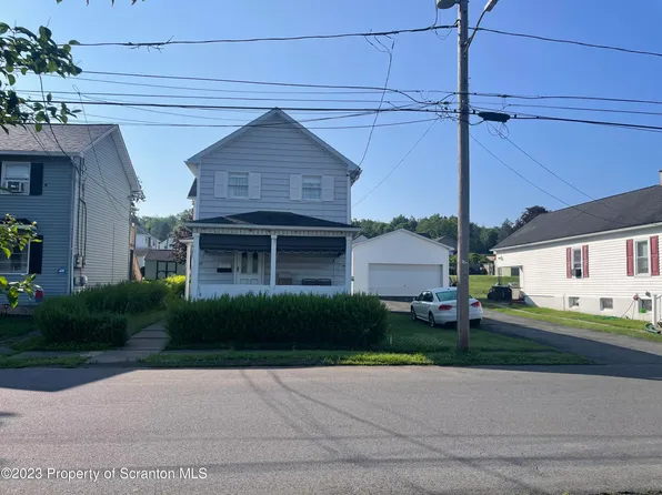 518 Hudson St, Jermyn, PA 18433