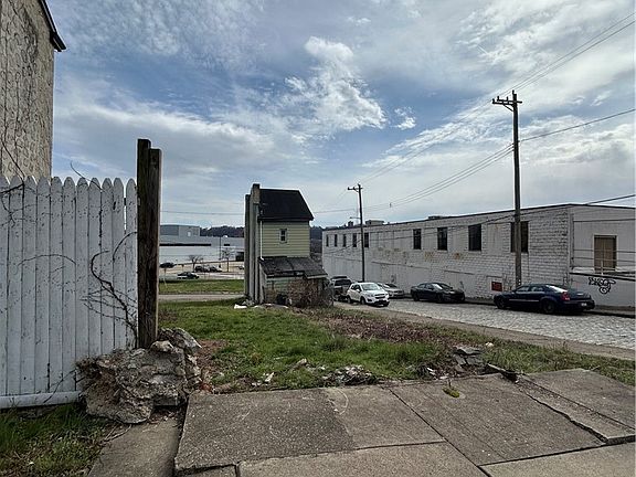 3rd image of 0 Kirkbride St