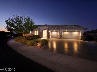 24 Summit Walk Trl, Henderson, NV 89052