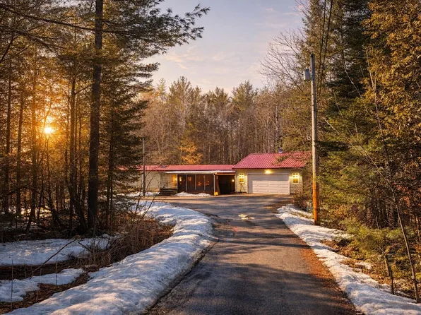 24 Conejo Lane, Buckfield, ME 04220