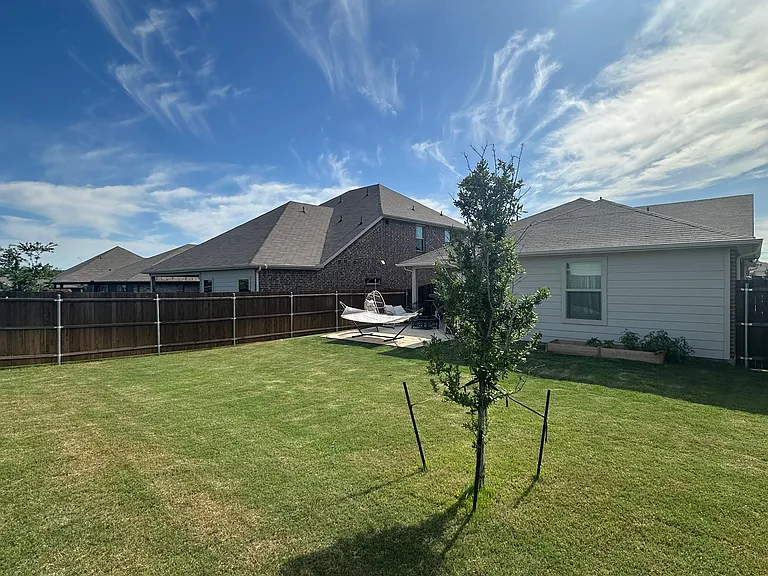 6320 Armadillo Ct — Photo 12
