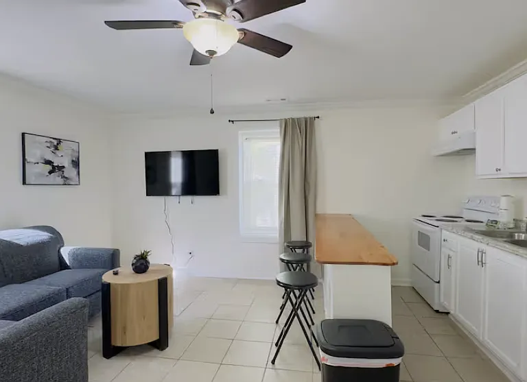 613 Calhoun Dr #A-B — Photo 36