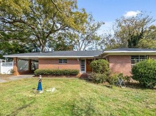 2363 Robin Hood Rd, Macon, GA 31206