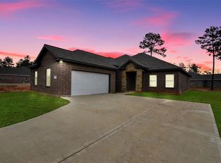 12282 N Chestnut Hills Dr, Conroe, TX 77303