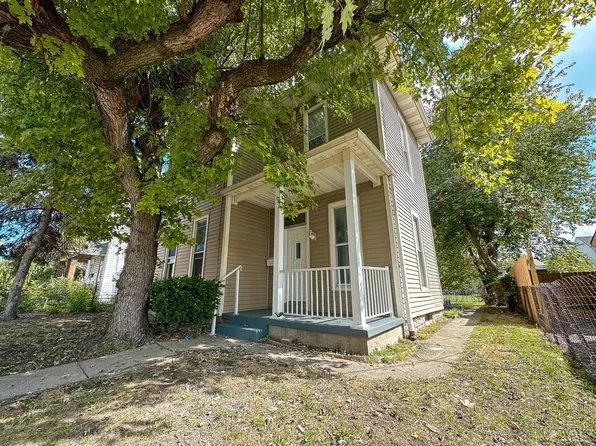 6328 Elmwood Ave, Cincinnati, OH 45216
