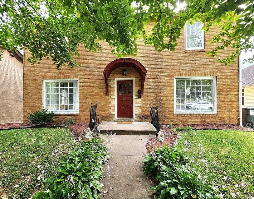 1st image of 734 6TH ST